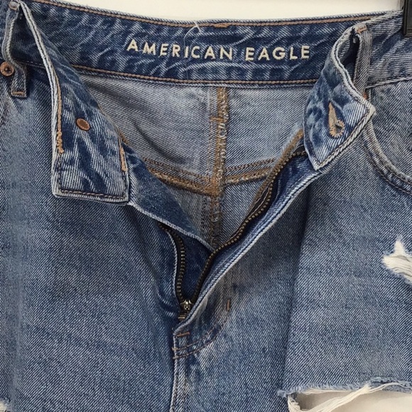 American Eagle Distressed Tomgirl Short Jean Shorts NEW - Picture 5 of 8